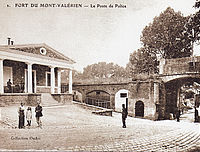 L'entrée du fort du Mont-Valérien