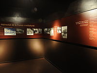 Muséographie dans la crypte du mémorial de la France combattante