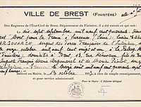Certificat de décès de Lucien Argouac'h établi par la ville de Brest.